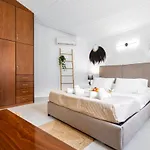 Grande Terra With Swimming Pool & Starlink Wifi Villa *