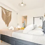 Villa Grande Terra With Swimming Pool & Starlink Wifi *