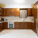 Grande Terra With Swimming Pool & Starlink Wifi Villa Spartylas
