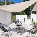 Grande Terra With Swimming Pool & Starlink Wifi *