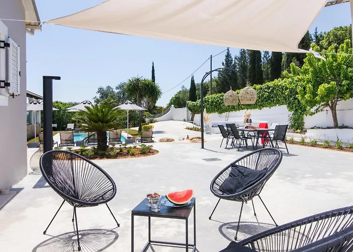 Grande Terra With Swimming Pool & Starlink Wifi *