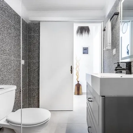 Grande Terra With Swimming Pool & Starlink Wifi Villa