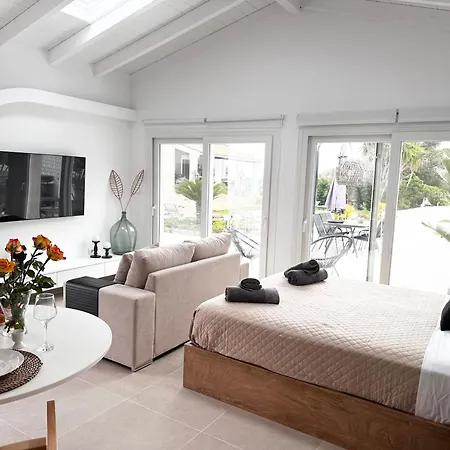 Grande Terra With Swimming Pool & Starlink Wifi Vila