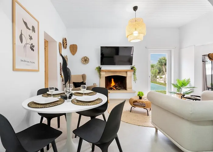 Grande Terra With Swimming Pool & Starlink Wifi Вилла Spartylas