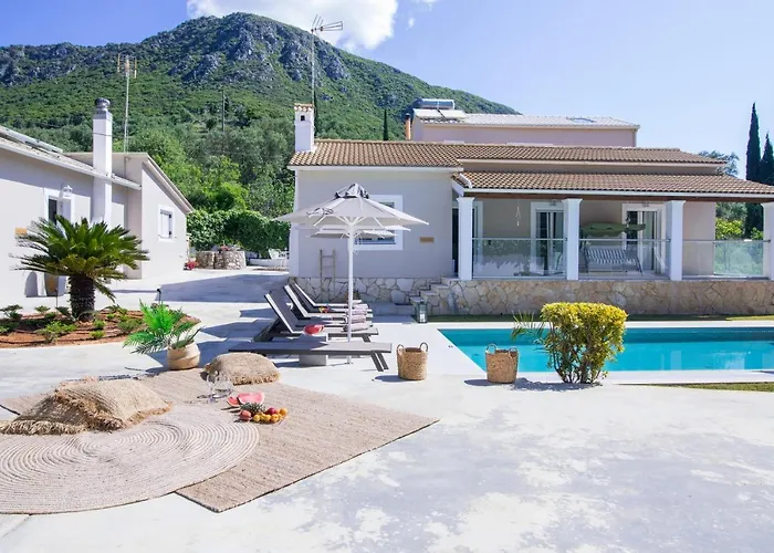 Grande Terra With Swimming Pool & Starlink Wifi *
