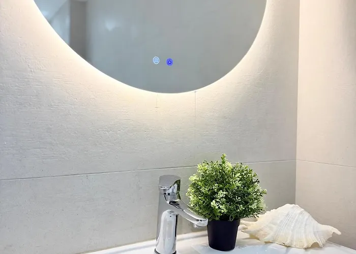 Grande Terra With Swimming Pool & Starlink Wifi * Spartylas
